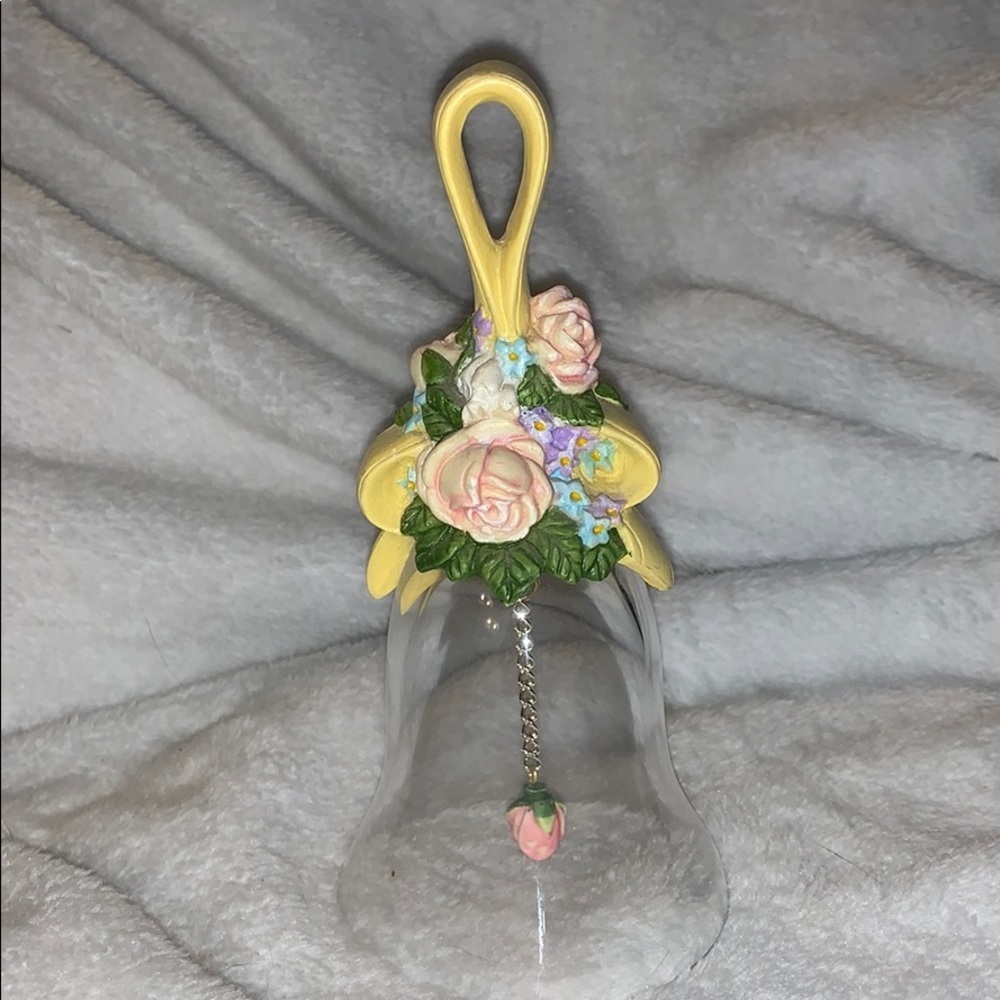 Avon Issue Commemorative Spring Floral Bell - Picture 2 of 7